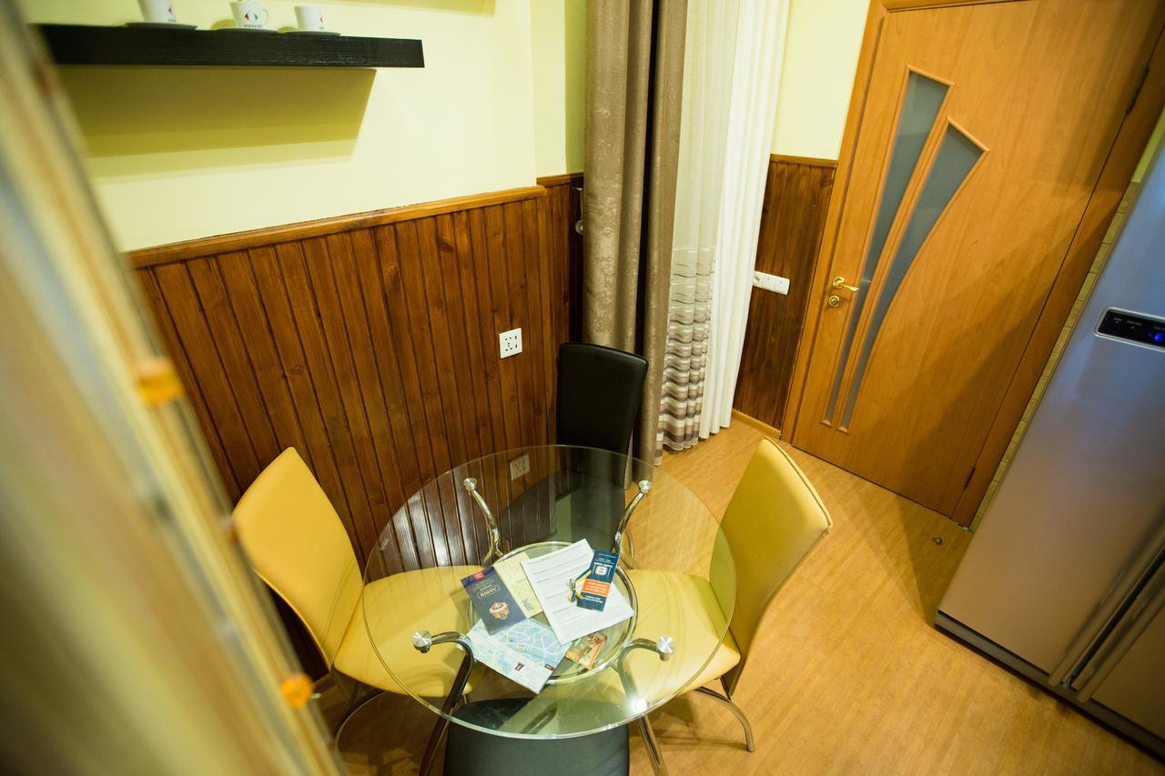 Apartment біля університету, івана франка квартири на вулиці огієнка 13 повноцінна для